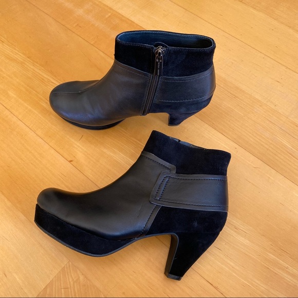 Sacha London leather heeled booties - Picture 2 of 5